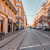 Tramway dans une rue de marseille